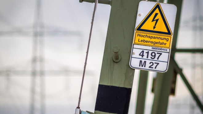 Windenergie im Aufwind: Ausbau läuft, Netzinfrastruktur hinkt hinterher